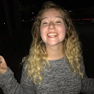 Meet your Posher, Krysta